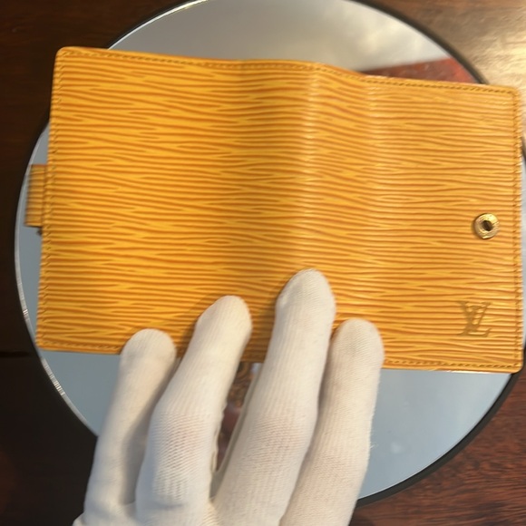 Louis Vuitton Epi Mini Agenda Cover Yellow & Purple - Picture 10 of 13